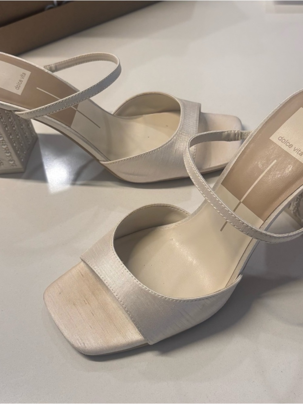 dolce vita Jemmy Pearl Heels in Vanilla Silk - Picture 8 of 10
